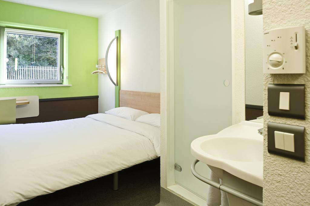 Ibis Budget Bradford Bradford  Room photo