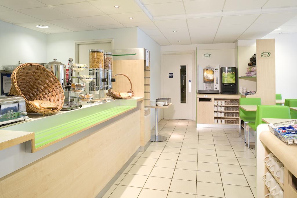 Ibis Budget Bradford Bradford  Exterior photo